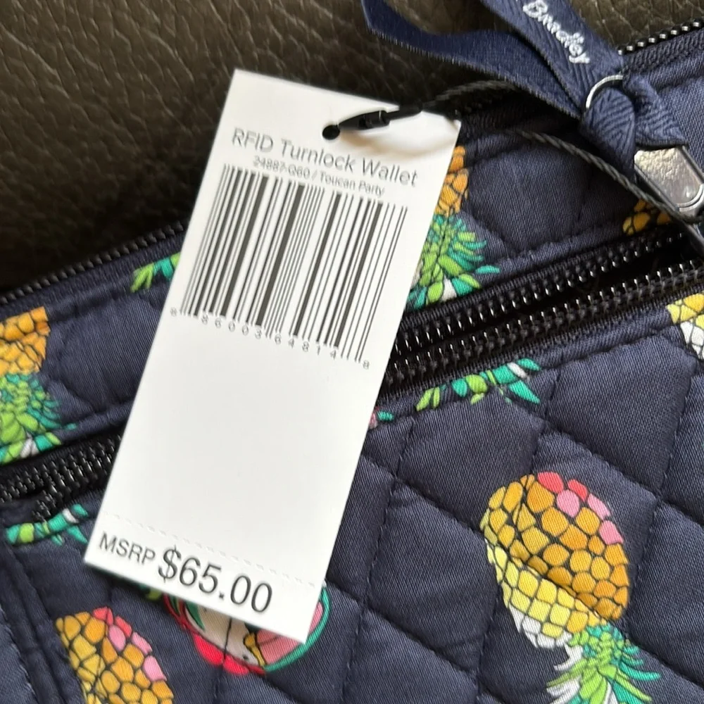 Vera Bradley toucan party RFID Turnlock wallet - Picture 7 of 10